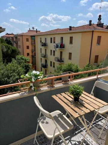 Puccini Apartment Modena Zewnętrze zdjęcie